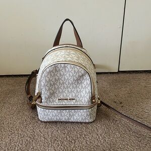 Micheal kors mini backpack